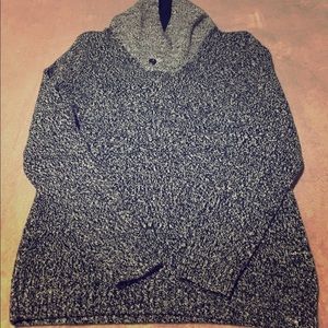 Men’s Express Sweater Size M